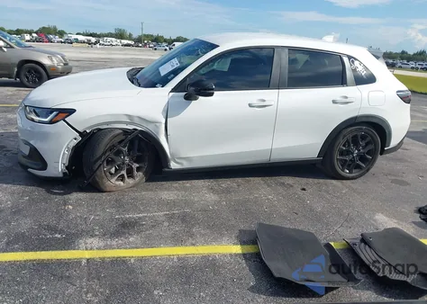 2024 Honda Hr-V Awd Sport/Awd Sport W/O Bsi from USA, damaged, VIN 3CZRZ2H53RM735830